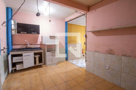 Garagem de casa à venda com 1 quarto, 150m² em Santa Rosa de Lima, Porto Alegre