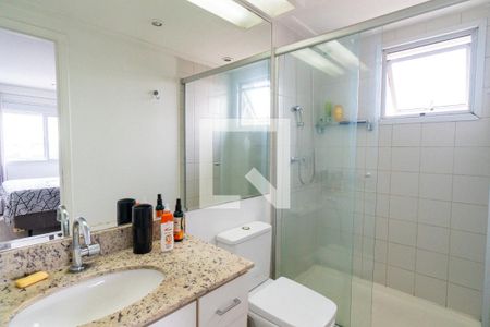 Banheiro da Suíte de apartamento à venda com 2 quartos, 64m² em Vila Alexandria, São Paulo