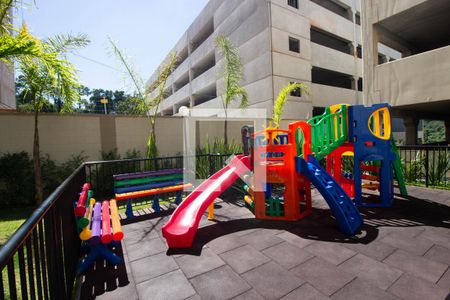 Apartamento para alugar com 50m², 2 quartos e 1 vaga Apartamento para alugar com 50m², 2 quartos e 1 vagaÁrea Comum - Playground