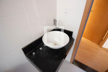 Apartamento para alugar com 50m², 2 quartos e 1 vaga Apartamento para alugar com 50m², 2 quartos e 1 vagaBanheiro