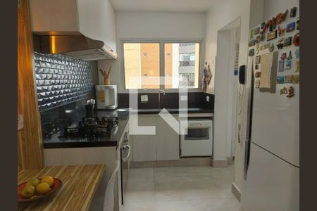 Apartamento à venda com 3 quartos, 116m² em Vila Ipojuca, São Paulo