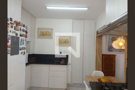 Apartamento à venda com 3 quartos, 116m² em Vila Ipojuca, São Paulo