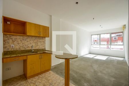 Sala/Cozinha de kitnet/studio à venda com 0 quarto, 30m² em Centro Histórico, Porto Alegre