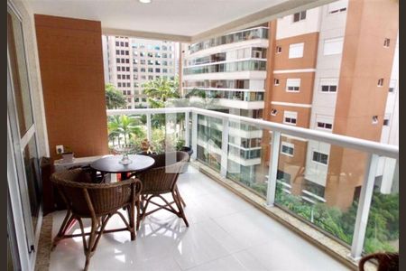 Apartamento à venda com 2 quartos, 94m² em Vila Olímpia, São Paulo