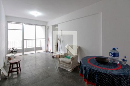 Sala de apartamento para alugar com 4 quartos, 90m² em Barra da Tijuca, Rio de Janeiro