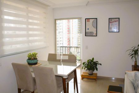 Sala de apartamento à venda com 2 quartos, 64m² em Vila Romana, São Paulo