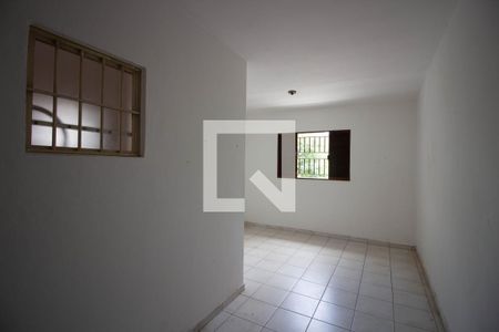 Quarto 1 de casa à venda com 5 quartos, 150m² em Conjunto Residencial José Bonifácio, São Paulo