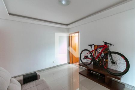 Sala de apartamento à venda com 2 quartos, 95m² em Santa Monica, Belo Horizonte