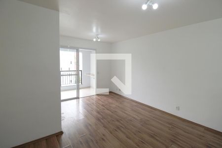 Sala de apartamento para alugar com 3 quartos, 70m² em Vila Suzana, São Paulo