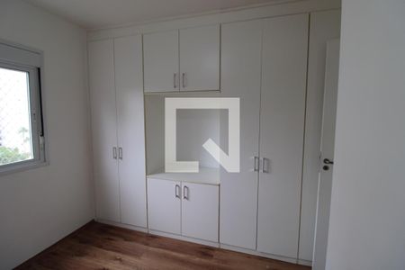 Suite de apartamento para alugar com 3 quartos, 70m² em Vila Suzana, São Paulo