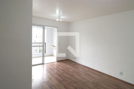 Sala de apartamento para alugar com 3 quartos, 70m² em Vila Suzana, São Paulo