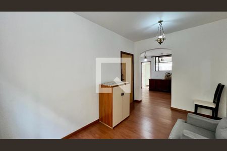 Sala de apartamento à venda com 3 quartos, 110m² em Colégio Batista, Belo Horizonte