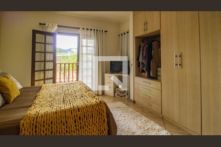 Casa à venda com 175m², 3 quartos e 2 vagas Casa à venda com 175m², 3 quartos e 2 vagasSuíte 3