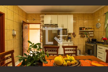 Casa à venda com 175m², 3 quartos e 2 vagas Casa à venda com 175m², 3 quartos e 2 vagasCozinha