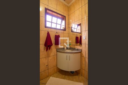 Casa à venda com 175m², 3 quartos e 2 vagas Casa à venda com 175m², 3 quartos e 2 vagasBanheiro da Suíte 2