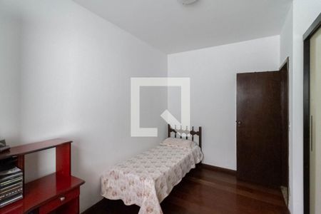 Quarto 2 de casa à venda com 4 quartos, 360m² em Santa Monica, Belo Horizonte