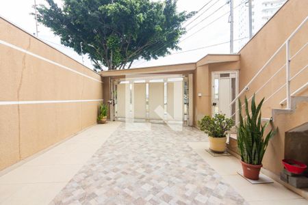 Casa à venda com 212m², 3 quartos e 4 vagas Casa à venda com 212m², 3 quartos e 4 vagasGaragem