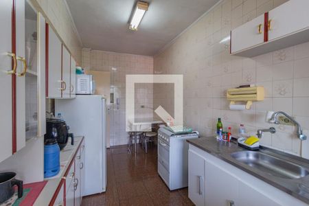 Apartamento à venda com 65m², 2 quartos e 1 vaga Apartamento à venda com 65m², 2 quartos e 1 vagaCozinha e área de serviço
