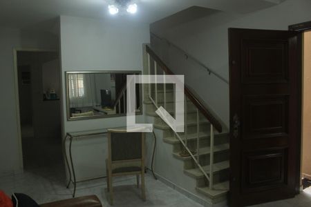 Casa à venda com 2 quartos, 100m² em Vila Campo Grande, São Paulo