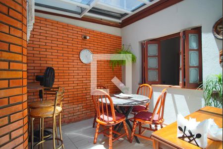 Varanda de apartamento à venda com 3 quartos, 140m² em Petrópolis, Porto Alegre