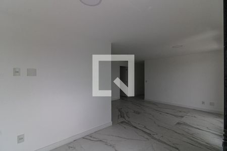 Sala de apartamento para alugar com 2 quartos, 100m² em Recreio dos Bandeirantes, Rio de Janeiro