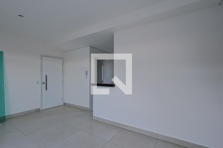 Sala de apartamento à venda com 3 quartos, 120m² em Padre Eustáquio, Belo Horizonte