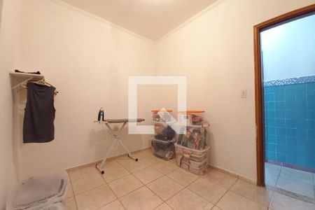 Quarto 2  de casa à venda com 4 quartos, 162m² em Jardim Interlagos, Campinas