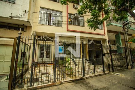 Fachada de apartamento à venda com 3 quartos, 100m² em Grajaú, Rio de Janeiro