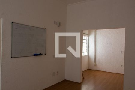 Casa à venda com 228m², 3 quartos e 1 vagaSALA