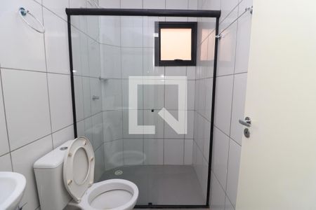 Banheiro de apartamento para alugar com 1 quarto, 39m² em Penha de França, São Paulo