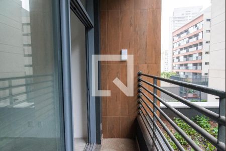 Varanda de kitnet/studio à venda com 1 quarto, 26m² em Vila Mariana, São Paulo