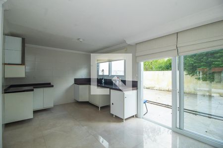 Cozinha de casa à venda com 2 quartos, 106m² em Serraria, Porto Alegre