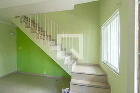Sala de casa para alugar com 2 quartos, 300m² em Campo Grande, Rio de Janeiro