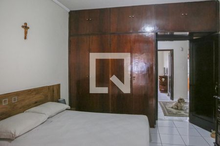 Casa à venda com 195m², 3 quartos e 3 vagas Casa à venda com 195m², 3 quartos e 3 vagasQuarto 3