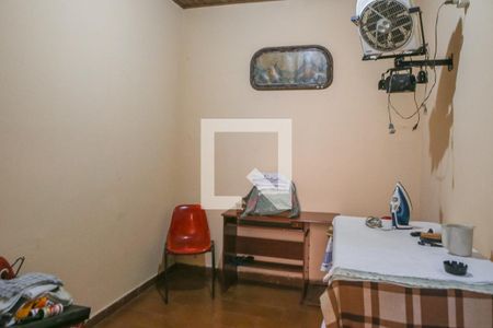 Casa à venda com 195m², 3 quartos e 3 vagas Casa à venda com 195m², 3 quartos e 3 vagasQuarto de Serviço