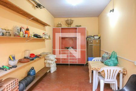 Casa à venda com 195m², 3 quartos e 3 vagas Casa à venda com 195m², 3 quartos e 3 vagasCômodo Extra