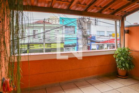 Casa à venda com 195m², 3 quartos e 3 vagas Casa à venda com 195m², 3 quartos e 3 vagasSacada 2