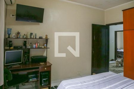 Casa à venda com 195m², 3 quartos e 3 vagas Casa à venda com 195m², 3 quartos e 3 vagasQuarto 2