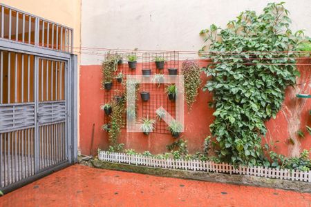 Casa à venda com 195m², 3 quartos e 3 vagas Casa à venda com 195m², 3 quartos e 3 vagasQuintal