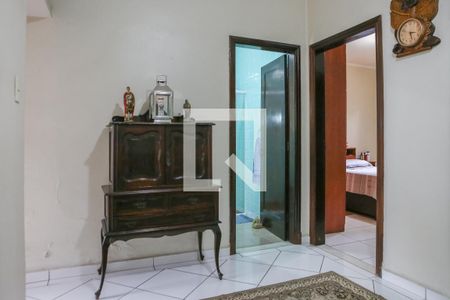 Casa à venda com 195m², 3 quartos e 3 vagas Casa à venda com 195m², 3 quartos e 3 vagasHall Segundo Andar