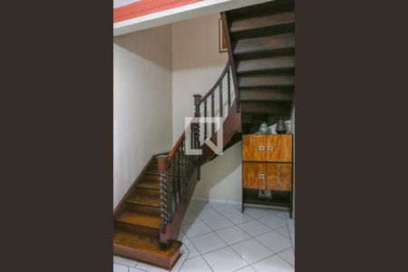 Entrada de casa para alugar com 3 quartos, 195m² em Lapa, São Paulo