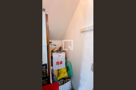 Despensa  de casa de condomínio à venda com 2 quartos, 74m² em Vila Apiai, Santo André