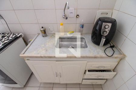 Apartamento à venda com 100m², 2 quartos e 2 vagas Apartamento à venda com 100m², 2 quartos e 2 vagasDetalhe da Cozinha