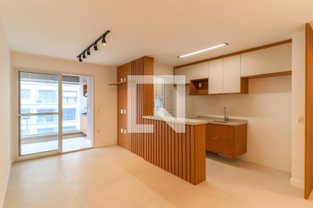 Sala de apartamento à venda com 2 quartos, 69m² em Jardim das Acácias, São Paulo