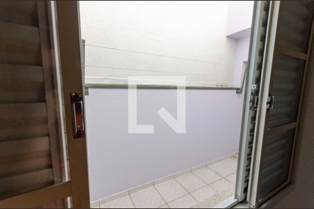 Quarto 1 de casa para alugar com 3 quartos, 120m² em Vila Portuguesa, São Paulo