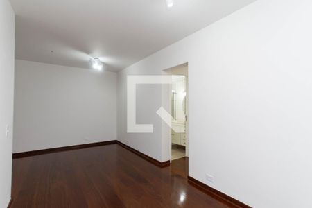 Sala de apartamento para alugar com 3 quartos, 70m² em Vila Augusta, Guarulhos