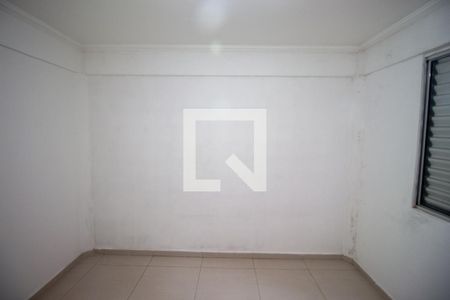 Quarto 1 de apartamento à venda com 2 quartos, 42m² em Jardim Redil, São Paulo