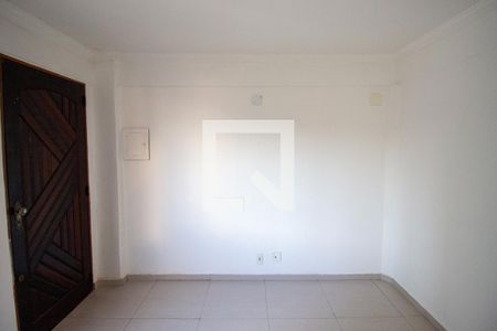 Sala de apartamento à venda com 2 quartos, 42m² em Jardim Redil, São Paulo