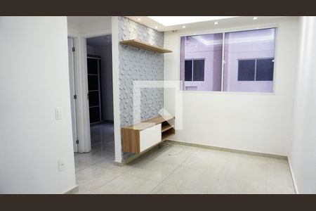 Sala de apartamento para alugar com 2 quartos, 40m² em Pechincha, Rio de Janeiro