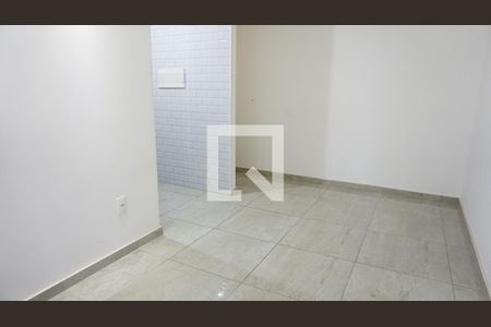 Sala de apartamento para alugar com 2 quartos, 40m² em Pechincha, Rio de Janeiro